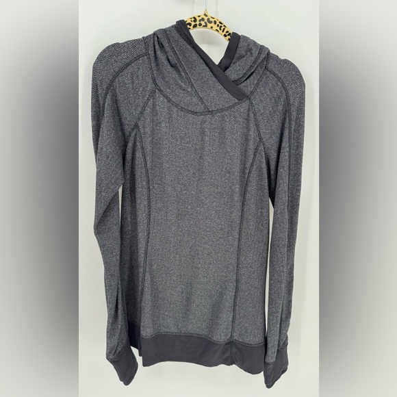 Lululemon Think Fast Pullover Hoodie - Picture 5 of 16